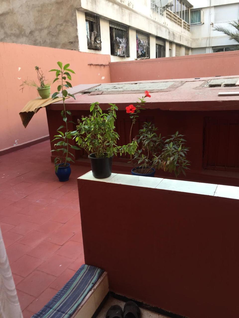 Property Located In A Quiet Area Near The Train Station Καζαμπλάνκα Εξωτερικό φωτογραφία